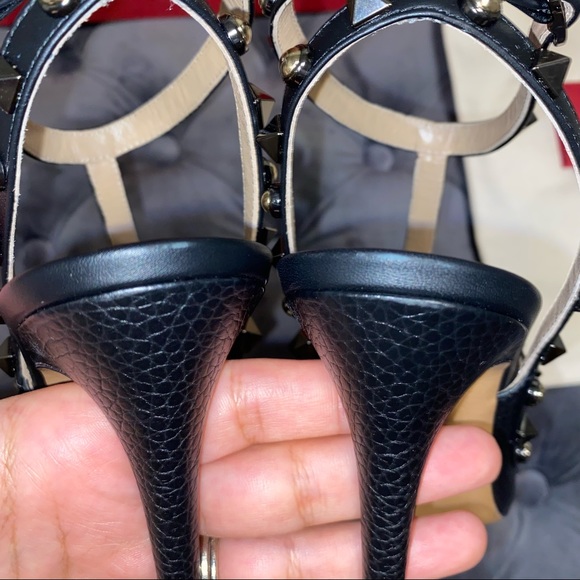New Size 39.5 Valentino Garavani Rockstud Black Leather Pumps - Picture 6 of 10